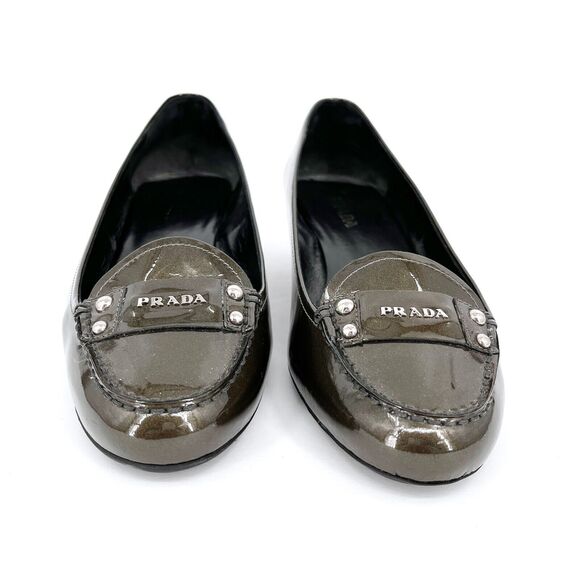 Prada Vernice Taffeta Peltro Green Patent Leather Kitten Heels 39.5 NEW in Box - Picture 7 of 13